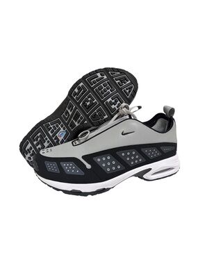 Nike Air Max SNDR Shoes